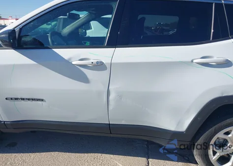 2024 Jeep Compass Latitude 4X4 из США, поврежденный, VIN 3C4NJDBN5RT117317